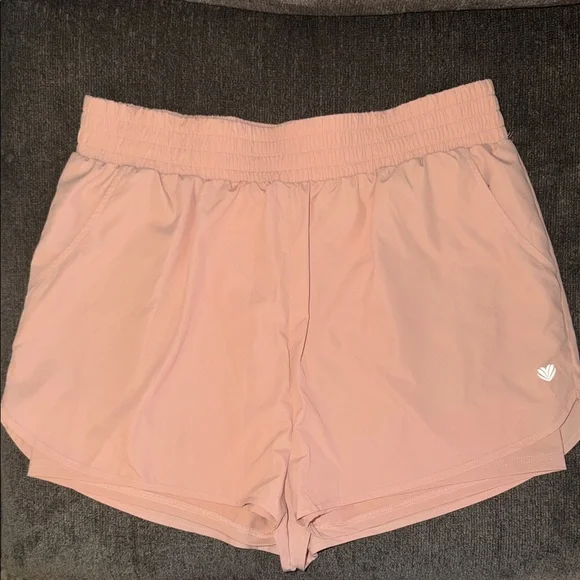 Forever 21 Blush Athletic Shorts - Picture 1 of 9